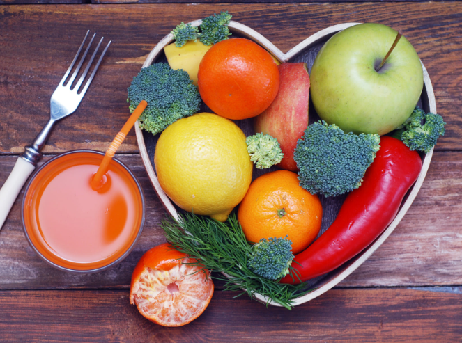 五款排毒养颜减肥果蔬汁,每天一杯瘦的更健康 蔬菜凤梨减肥果蔬汁